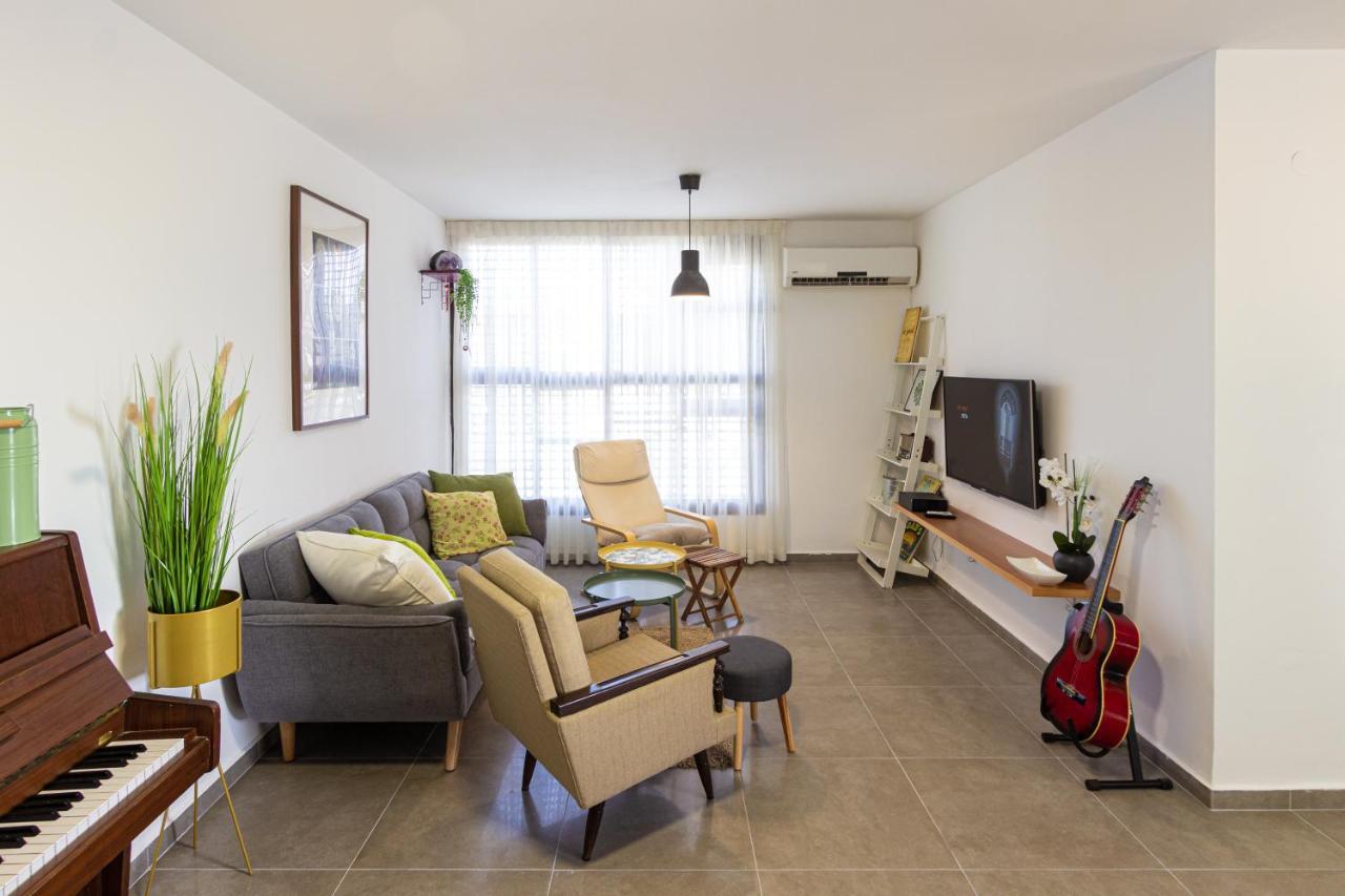 La Maison De Raphael Netanya Esterno foto